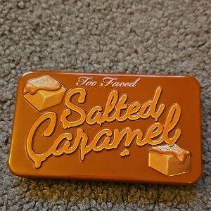 Too Faced - Salted Caramel eyeshadow palette